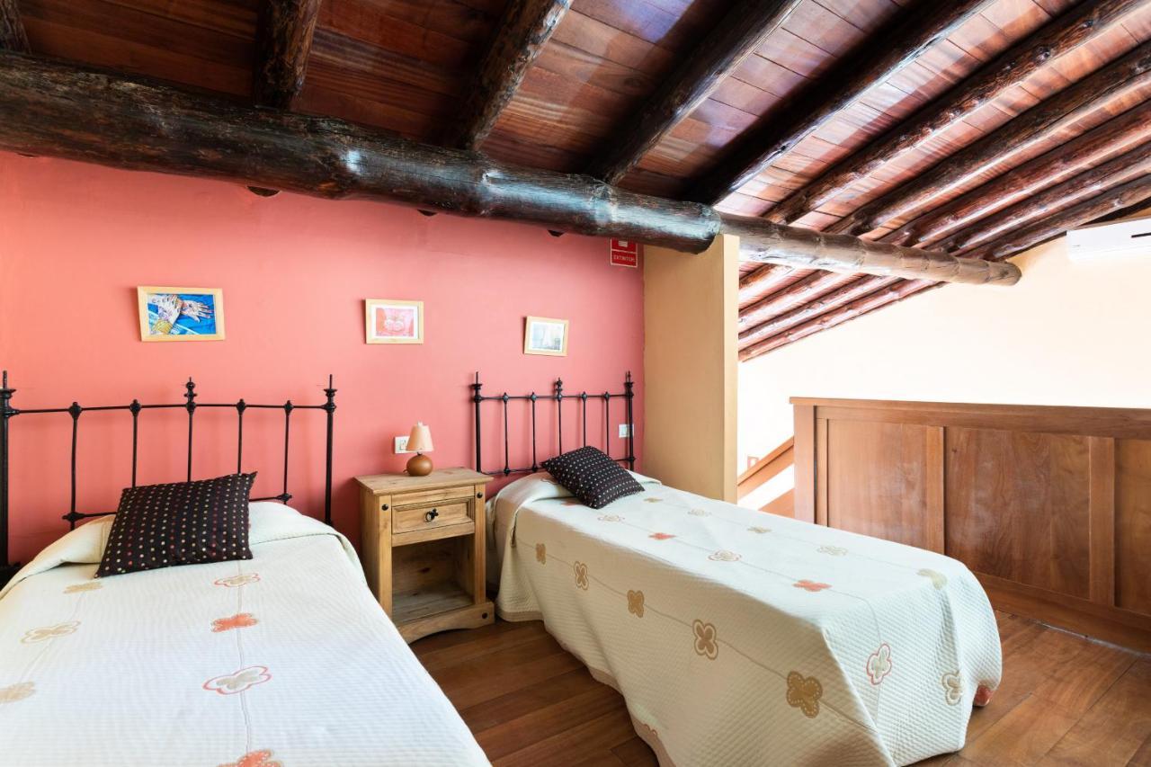 Charming Rustic House El Pinar & Wifi Guest House Bagian luar foto