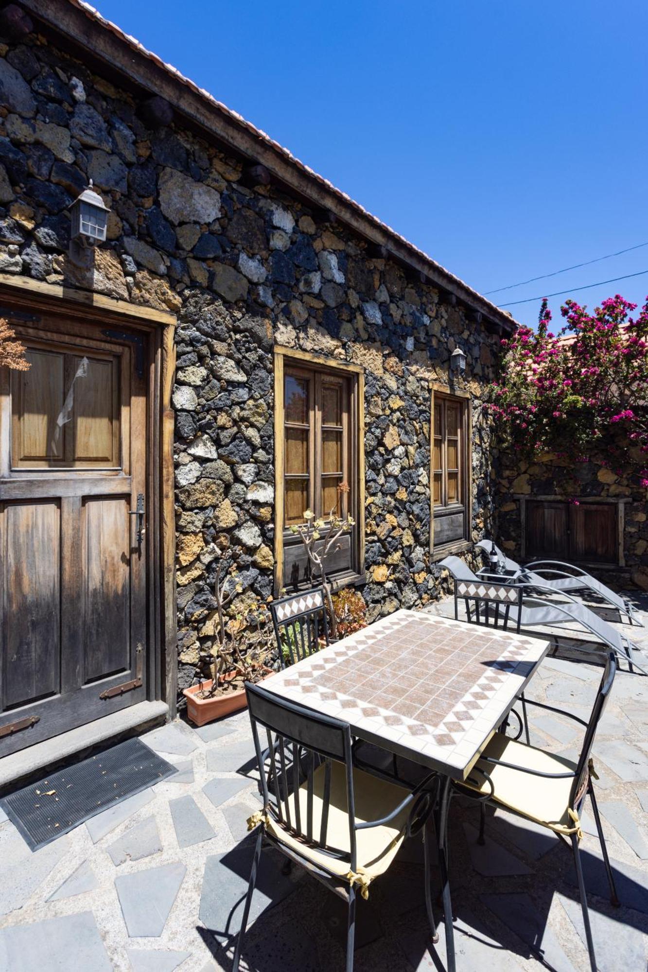 Charming Rustic House El Pinar & Wifi Guest House Bagian luar foto