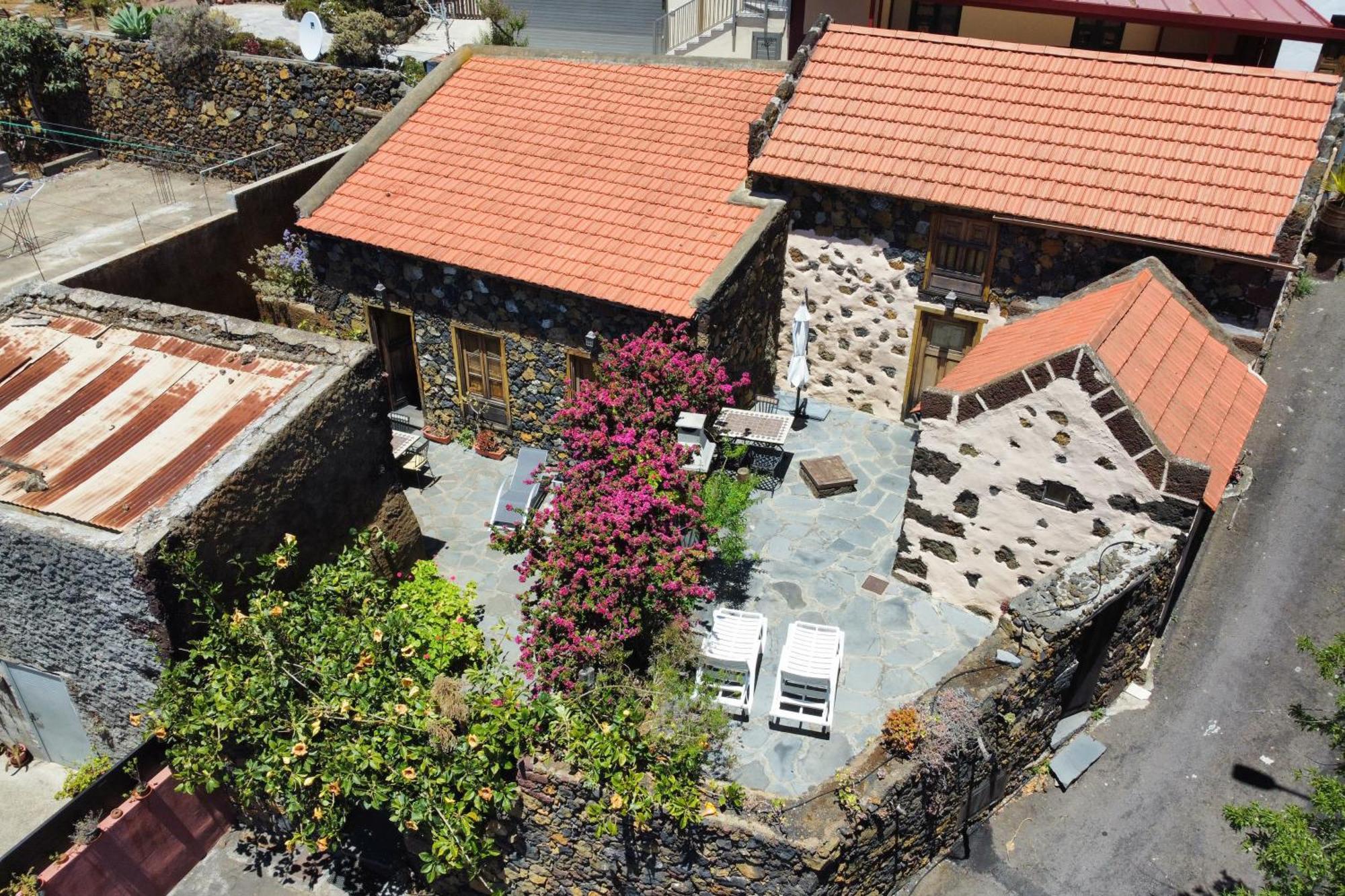 Charming Rustic House El Pinar & Wifi Guest House Bagian luar foto